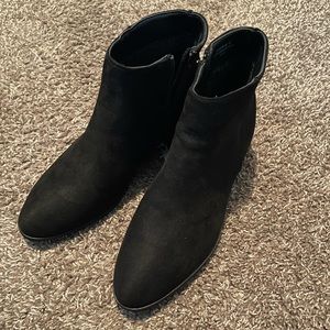 BAMBOO Black Booties- New